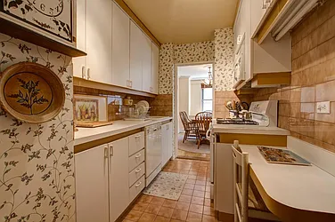 Sold by Ian K. Katz Residential