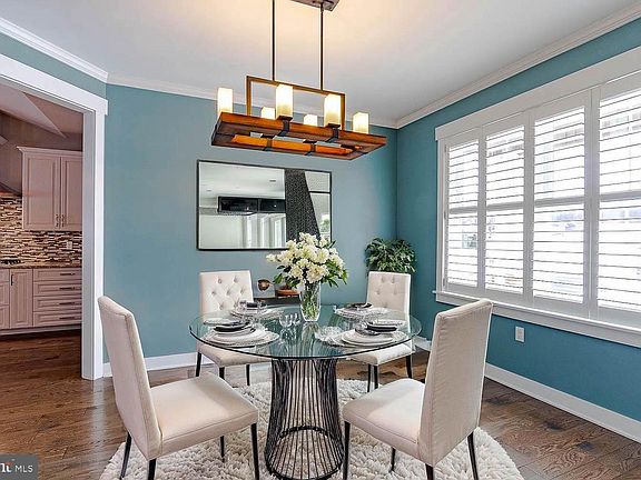 4th image of 264 Pepper Ridge Dr