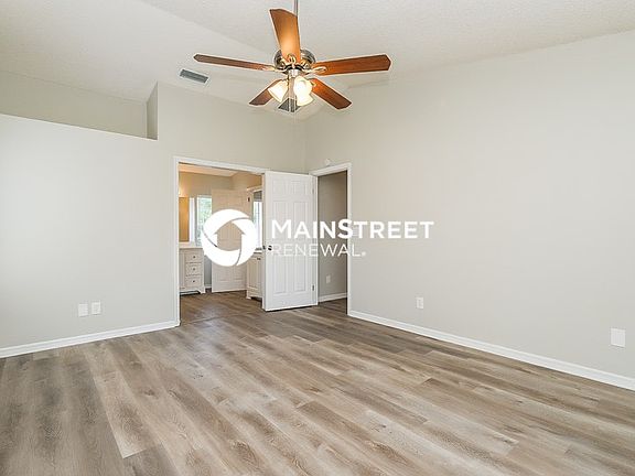 3rd image of 14043 Cooper Rd