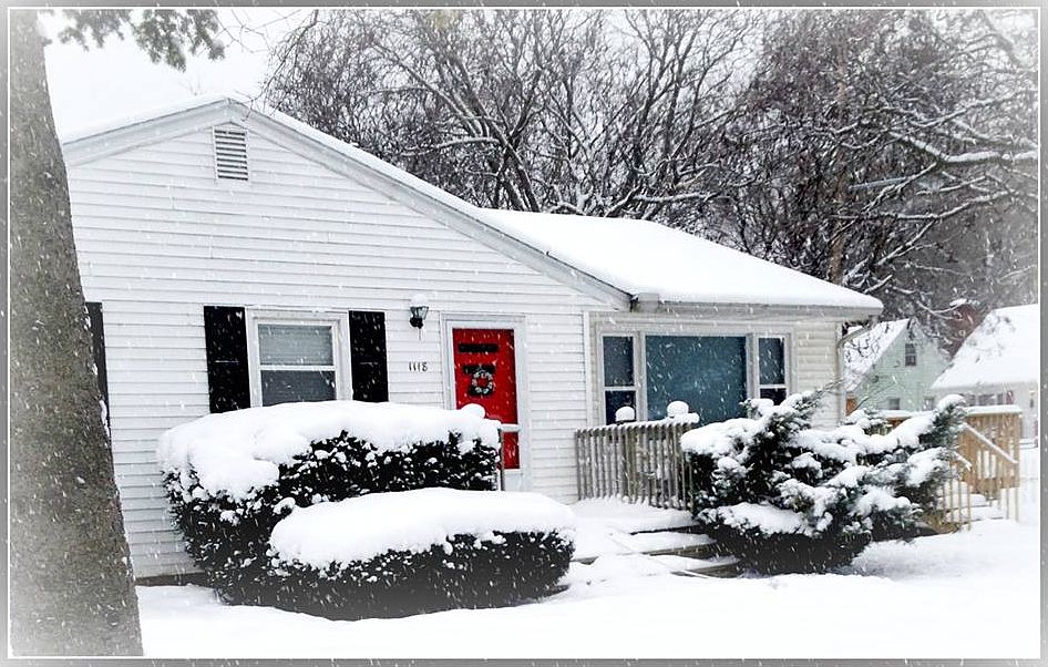 1st image of 1118 Spencer St NE