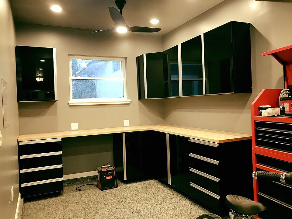 2nd image of 2423 Castro Way