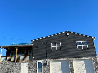 2872 Limestone Ridge Rd, New Martinsville, WV 26155