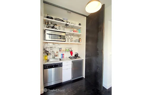 Rented by Douglas Elliman | media 29