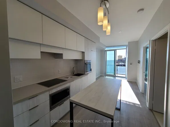 8 Eglinton Ave E, Toronto, ON