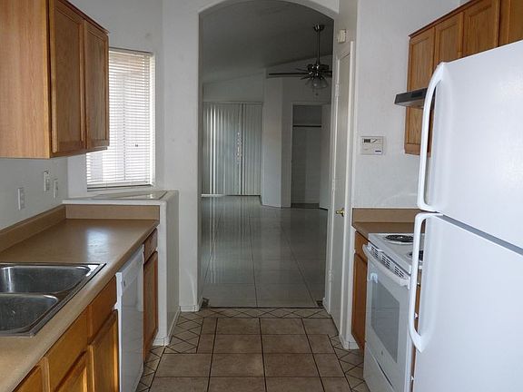 5th image of 18641 N 5th Dr