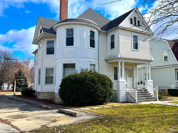 421 Buell Ave, Joliet, IL 60435