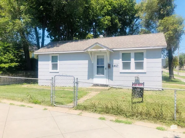 140 E 9th St, Junction City, KS 66441