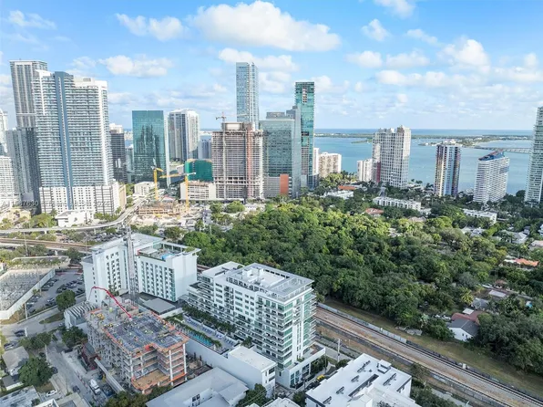 1600 SW 1st Ave APT 814, Miami, FL 33129