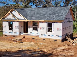 152 Hinton St, Chester, SC 29706