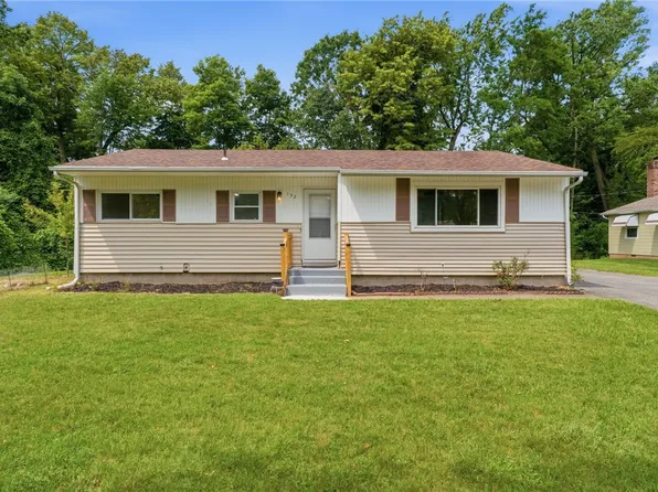 152 Princess Dr, Rochester, NY 14623