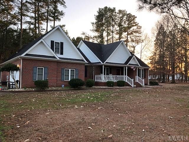 2nd image of 1011 Hockmeyer Dr