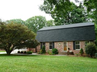 8008 Bell Campground Rd, Powell, TN 37849