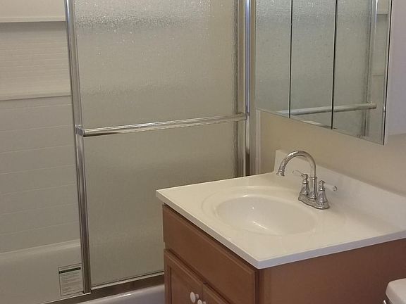 2nd image of 10227 Beardon Dr APT 3