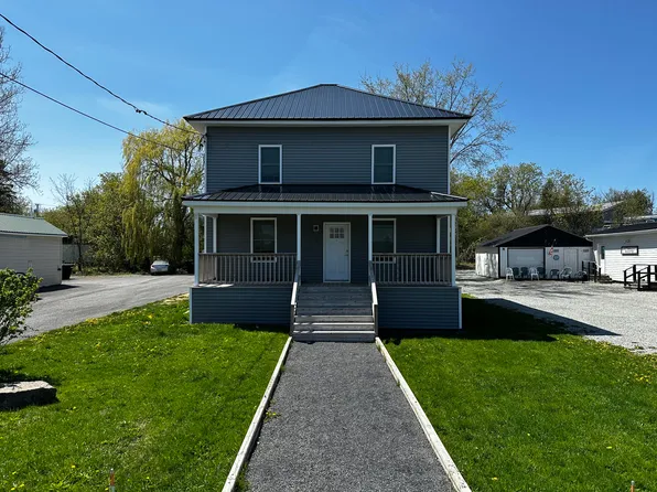 19 Parsons Street, Presque Isle, ME 04769