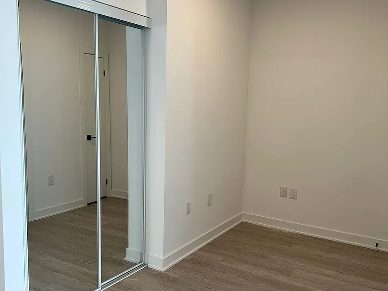 2782 Barton St E #702 — Photo 11