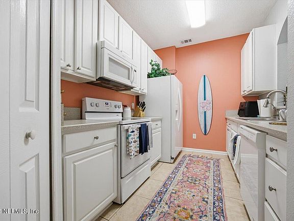 4th image of 7801 POINT MEADOWS Drive #4207