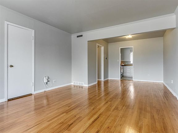 5th image of 2216 Churchill Way
