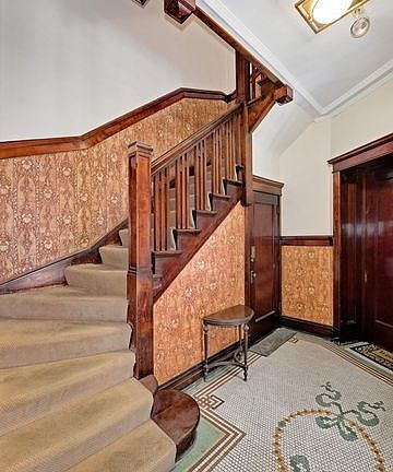 3rd image of 2351 N Cleveland Ave #1