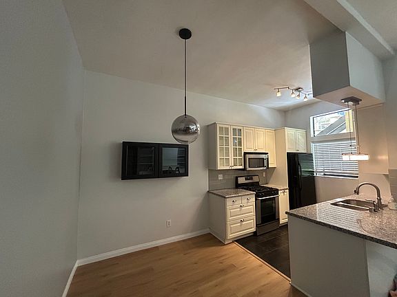 3rd image of 3744 Arnold Ave APT 4