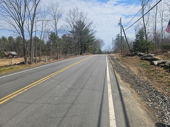 5th image of 8 Pittsfield Rd