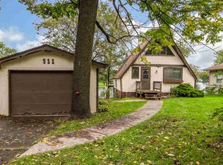 511 Baintree Rd, Davis, IL 61019