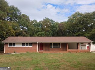 318 W Main St, Rutledge, GA 30663