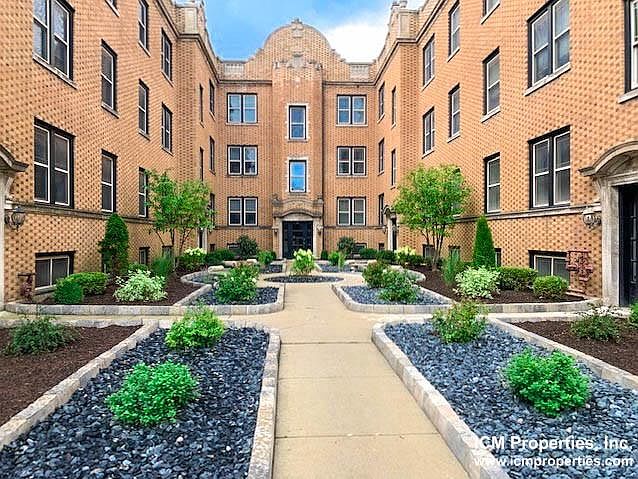 1st image of 3818 N Sheffield Ave #2M