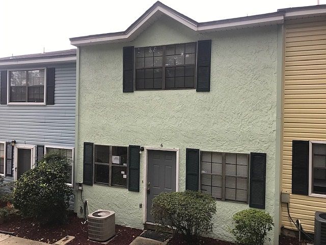 1st image of 828 W Carolina St APT 6