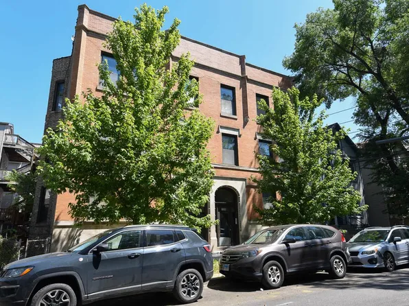 1358 W Barry Ave, Chicago, IL