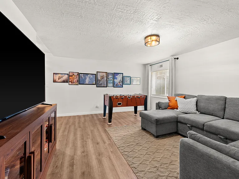 3548 E Wasatch Hills Ln — Photo 20
