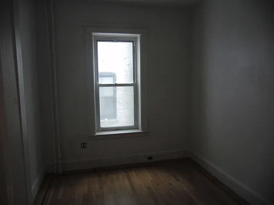 Sold by Sorensens Parkview Terrace Real Estate Inc | media 21