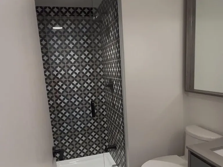 5 Lakeview Ave #218 — Photo 5
