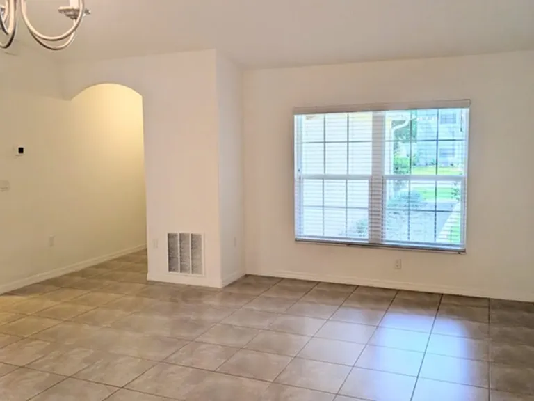 11 Pony Ln #B — Photo 5