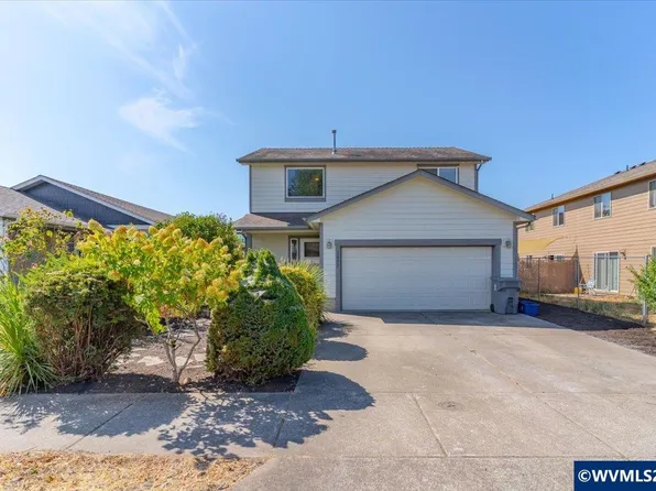 1957 Lyon St SE, Albany, OR 97322