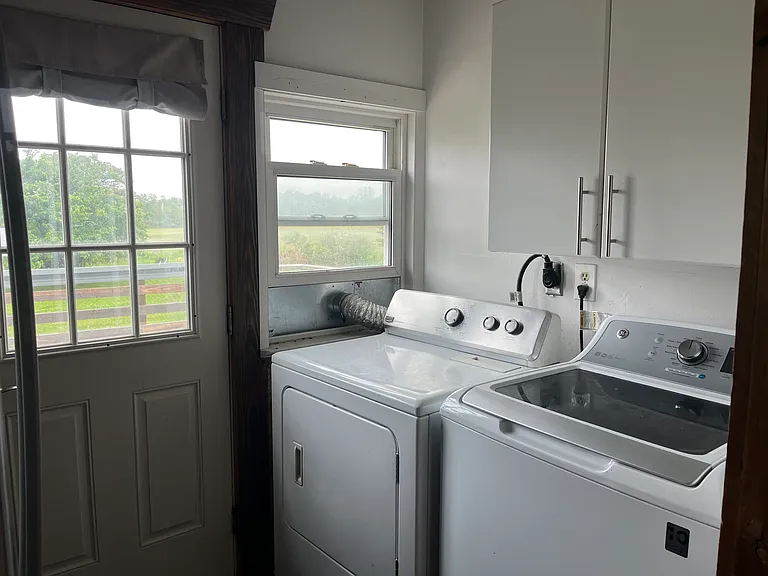 Oak Grove Rd — Photo 10