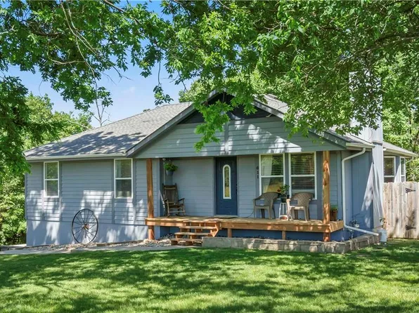 611 N Slim Beeman Rd, Lone Jack, MO 64070
