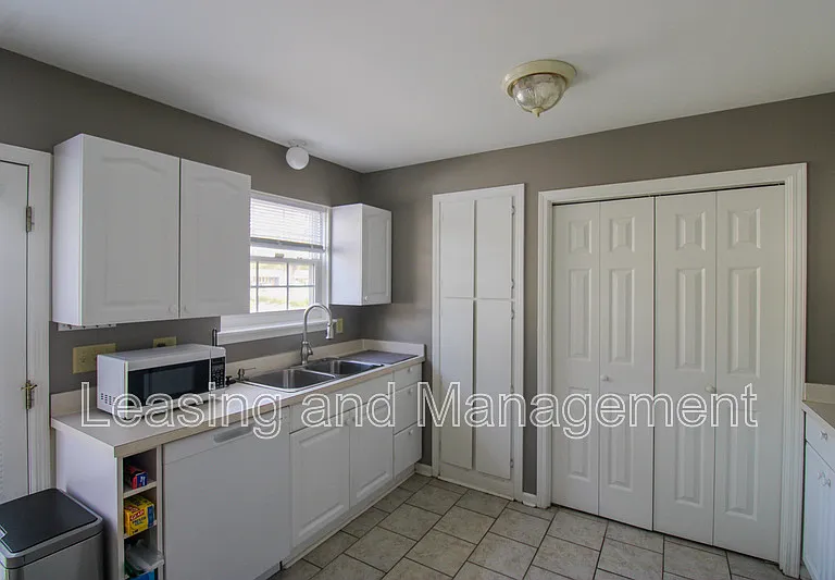 1423 Ashley River Rd #2C — Photo 7