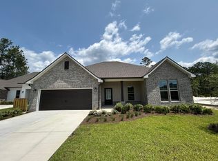 508 E Tweet St, Freeport, FL 32439