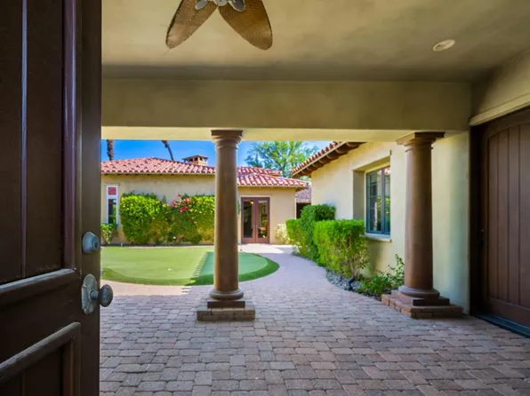 56222 Village Dr, La Quinta, CA 92253