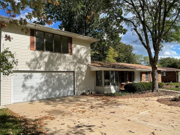 217 Mervin St, Sullivan, MO 63080