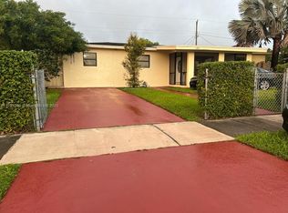 11821 SW 185th Ter, Miami, FL 33177
