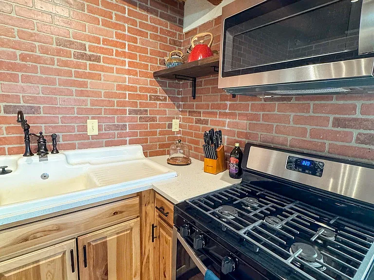519 Este Es Rd — Photo 16