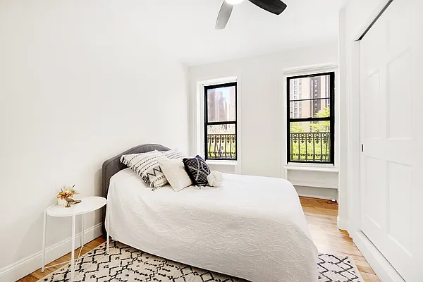 Sold by Compass | media 5