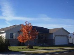 5087 W Bridle Creek Dr, West Jordan, UT 84081