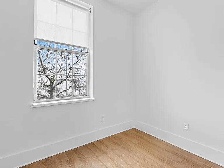 31 Hope St #212 — Photo 7