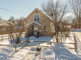 433 W 11th St, Kaukauna, WI 54130