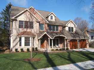 635 Wehrli Dr, Naperville, IL 60540