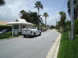 4640 Lotus Way, Boynton Beach, FL 33436