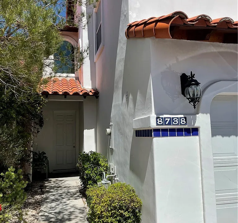 8738 Villa Jeremiah Ln