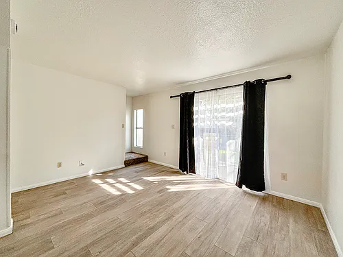40225 Harris Ln Photo 1